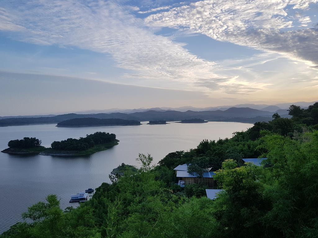 Thawsi Lake Hill Si Sawat Exterior foto