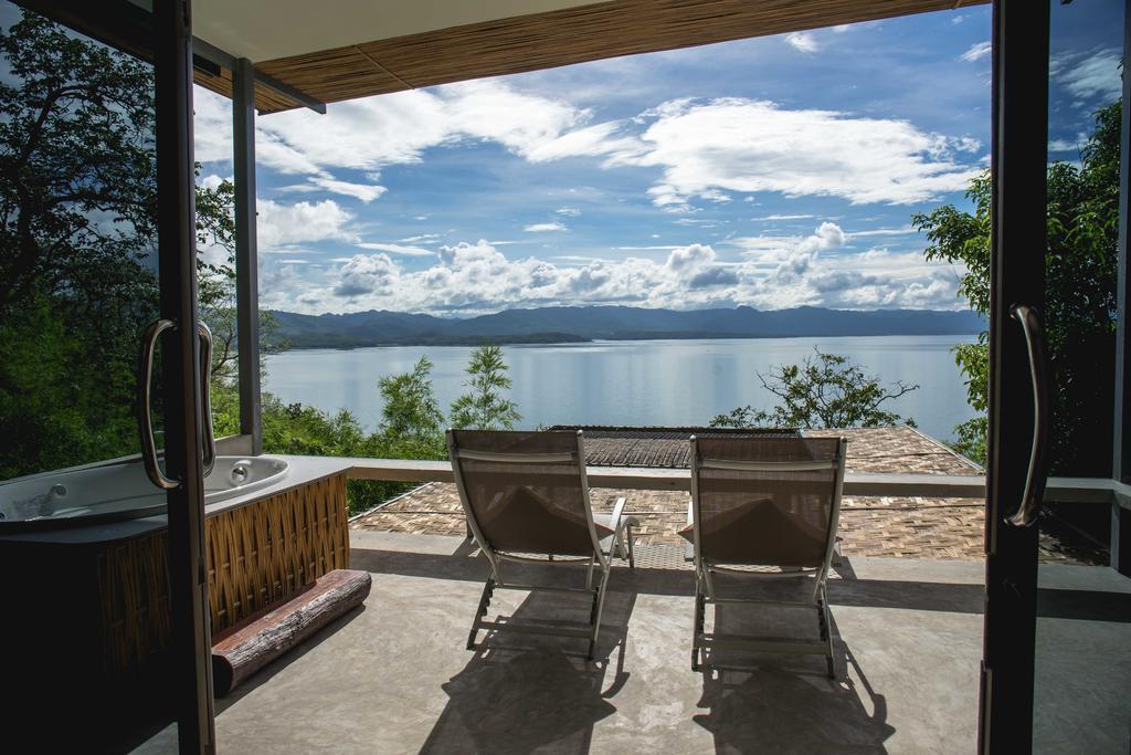 Thawsi Lake Hill Si Sawat Exterior foto